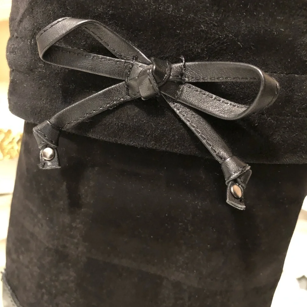 Fifth Avenue leather boots can wear half or tall